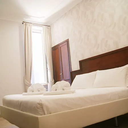 Glam Luxury * Roma