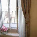 מלון Glam Luxury