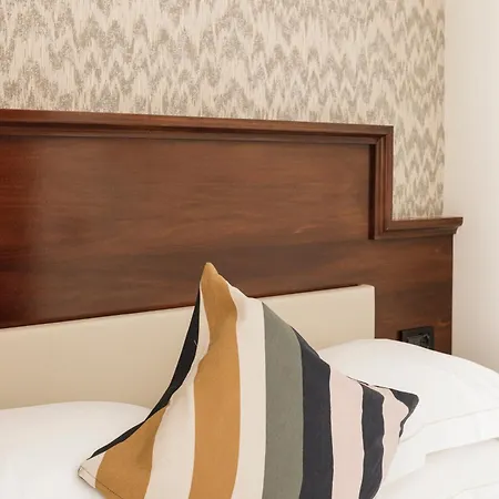 Hotel Glam Luxury *